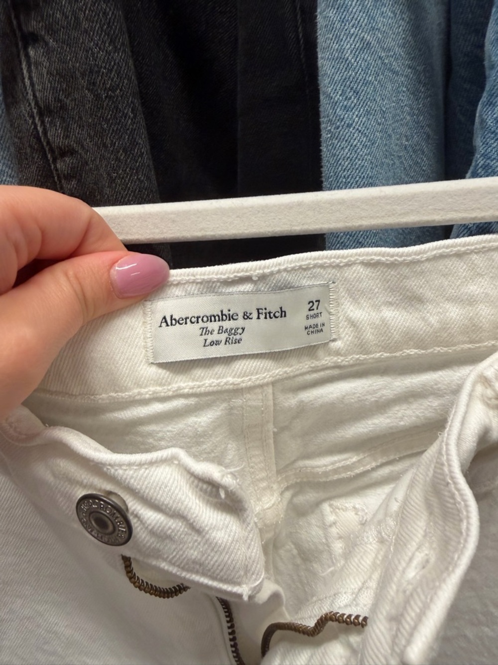 Abercrombie & Fitch White Low Rise Baggy Jeans